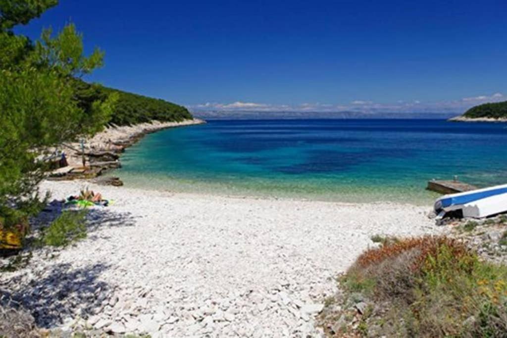 Holiday Home Tania Vela Luka Exteriör bild